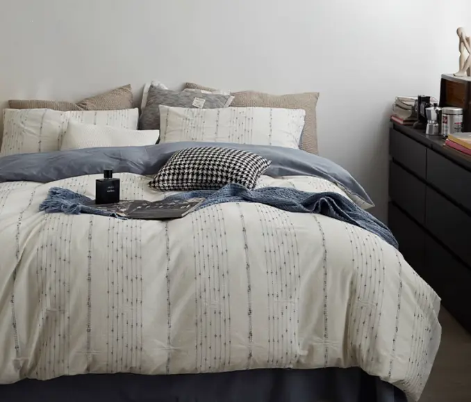 NL 100201 Four Piece Cotton Bedding Set