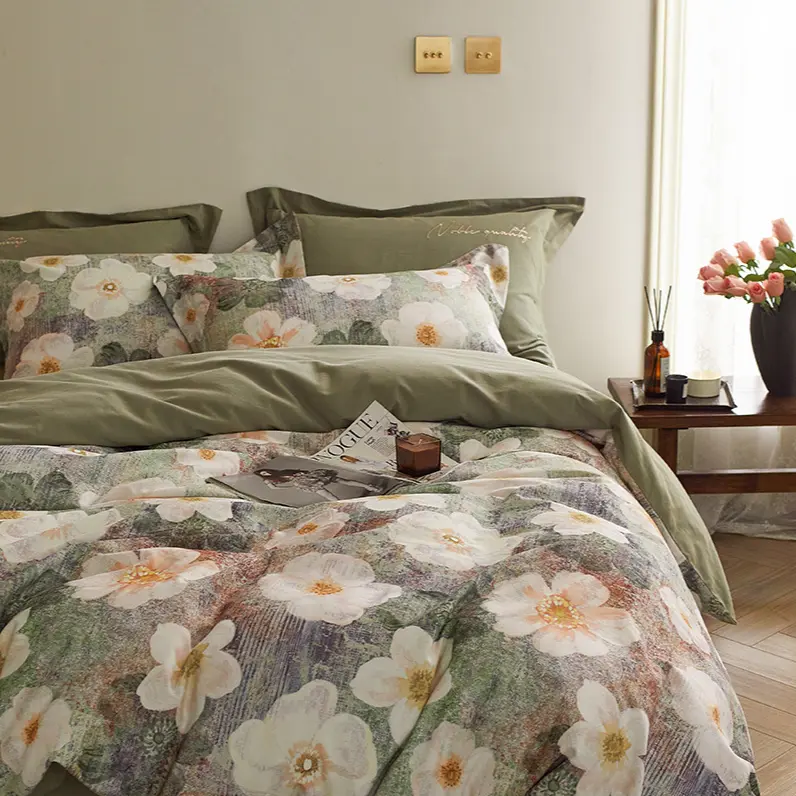 NL 100243 Four Piece Bedding Set