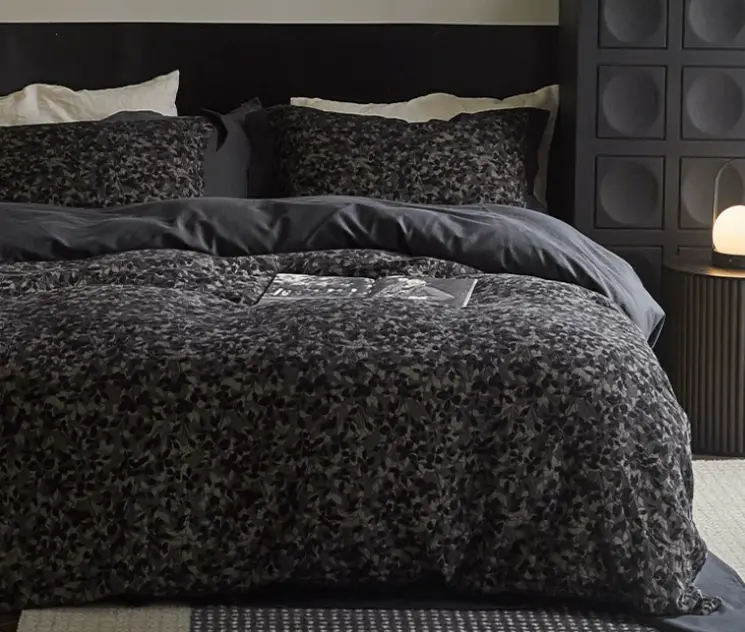 NL 100270 Four-Piece Cotton Bedding Set