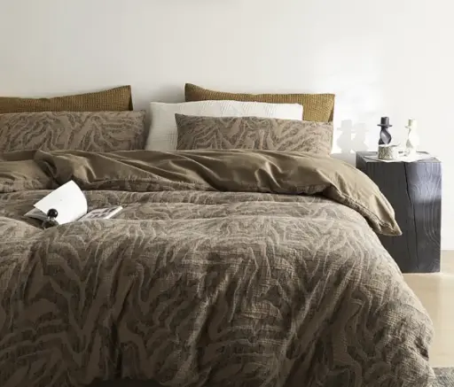 NL 100121 Four Piece Cotton Bedding Set 