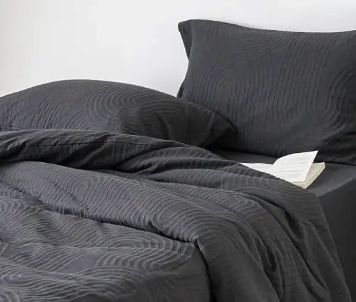 NL 100221 Four Piece Cotton Bedding Set