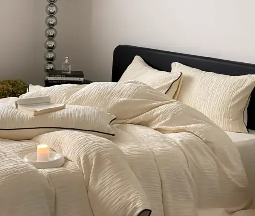 NL 100208 Velvet, Four Piece Bedding Set